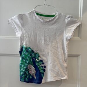 Green and White Short Sleeve Tee with Gradient Design